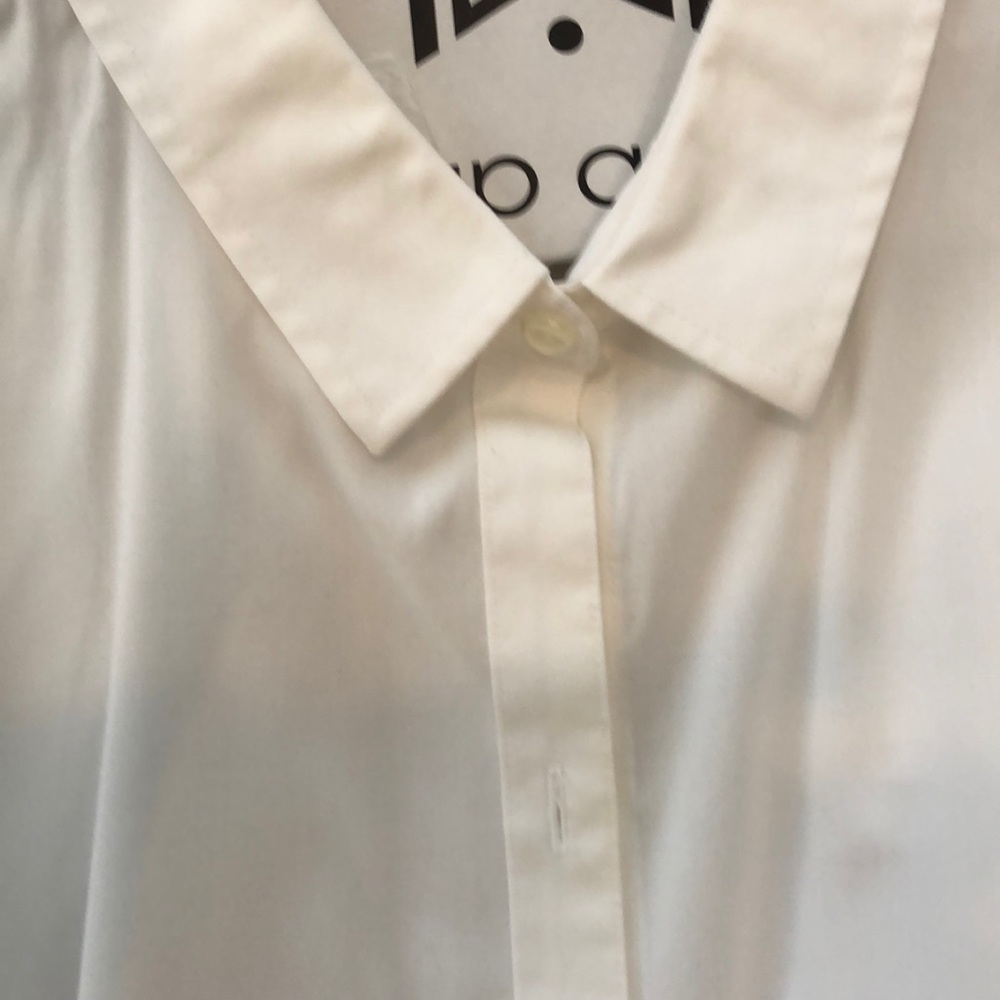 Classic white blouse. Eddie Bauer.